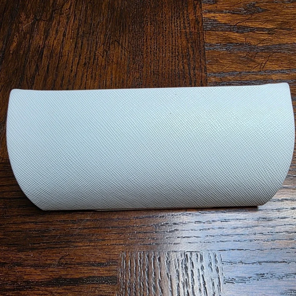 Michael Kors White Saffiano Sunglasses Case‎ Hard Shell with Cleaning Cloth